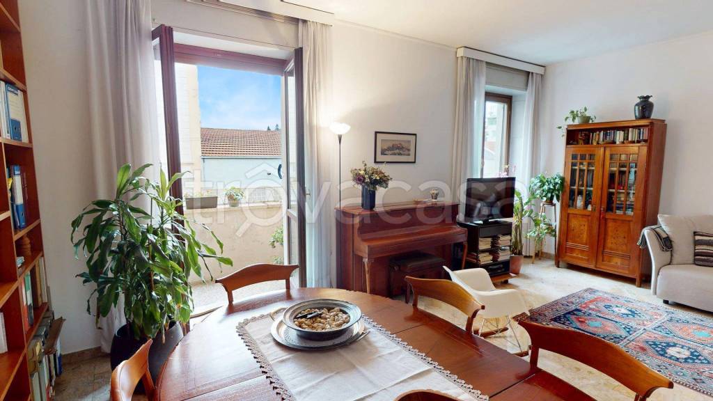 appartamento in vendita a Milano in zona Centro Storico
