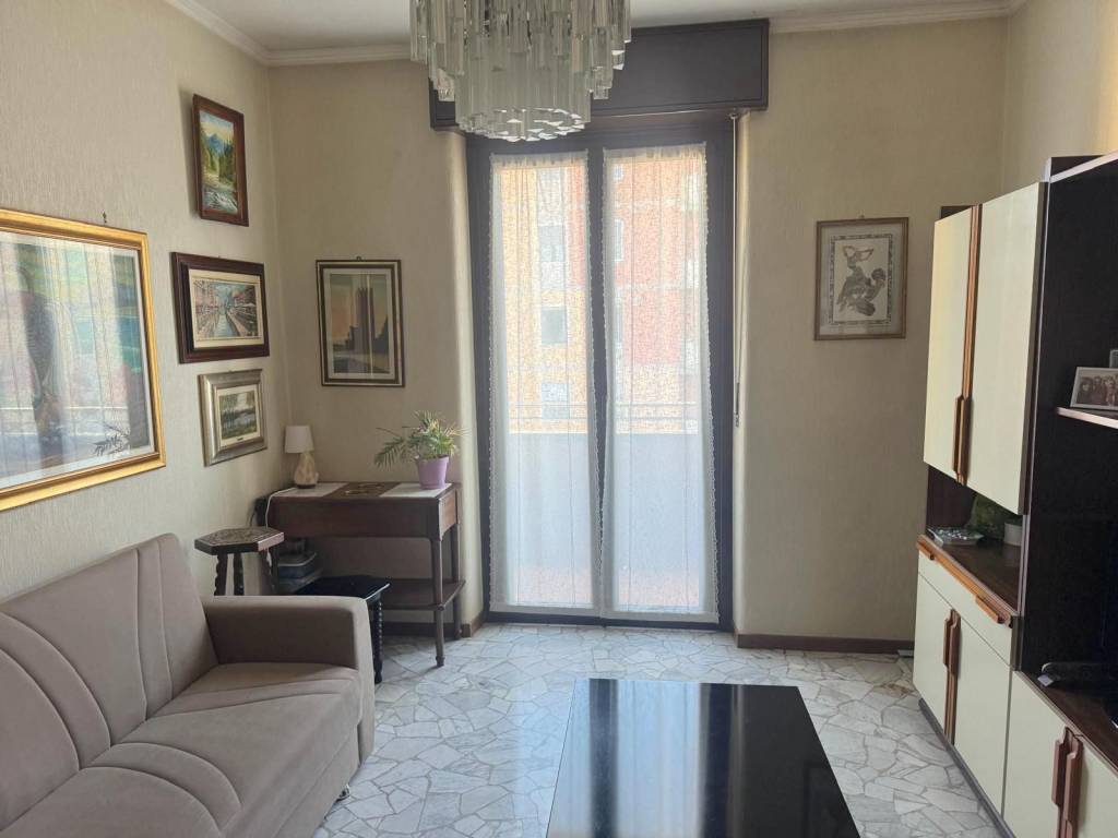 appartamento in vendita a Milano in zona Piazzale Lodi