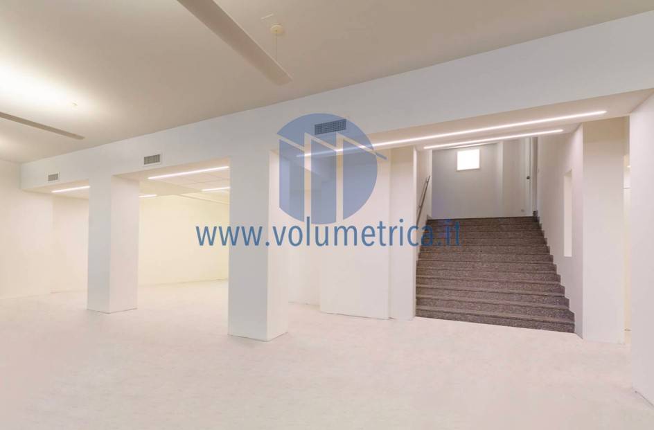 appartamento in vendita a Milano in zona Porta Venezia