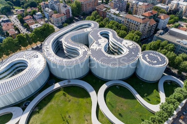 appartamento in vendita a Milano in zona Bocconi