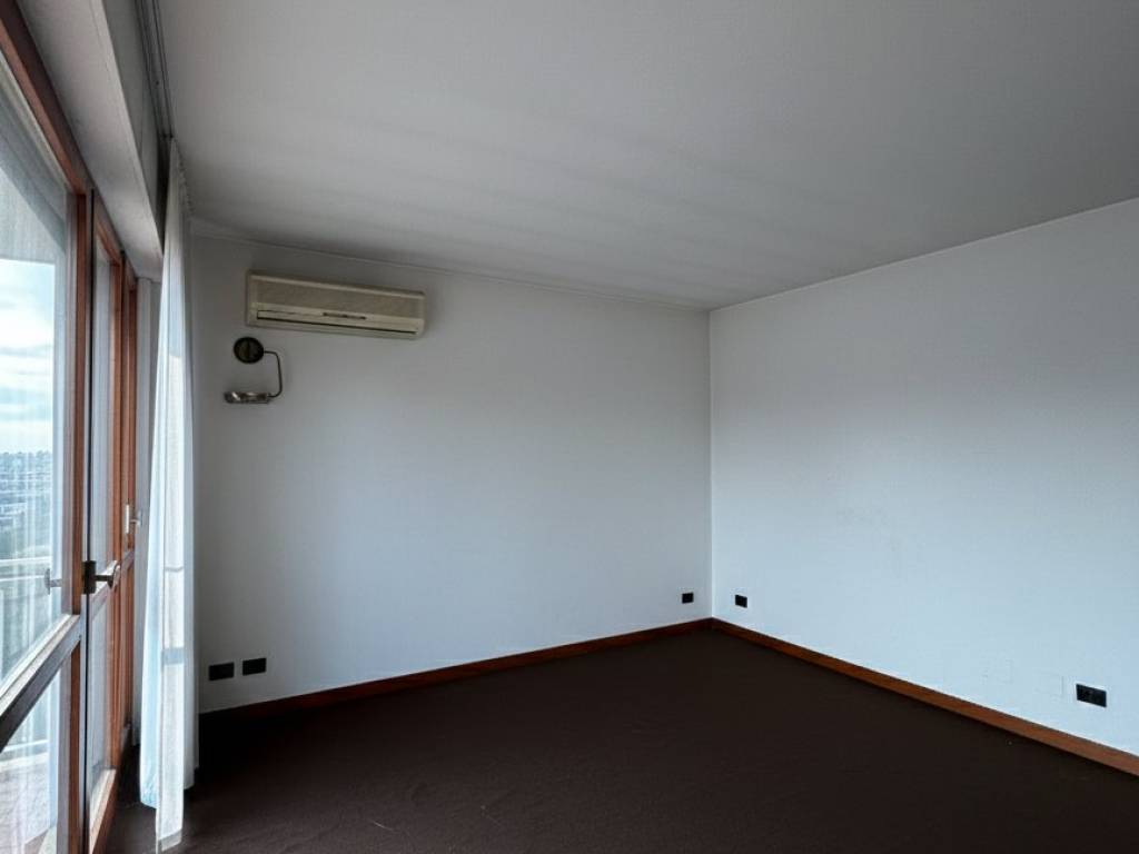 appartamento in vendita a Milano in zona Città Studi