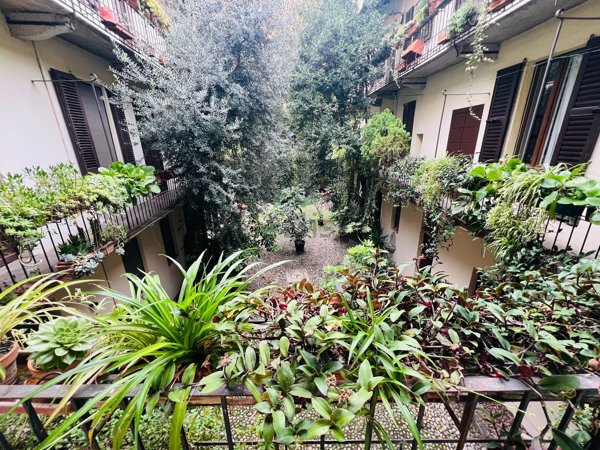 appartamento in vendita a Milano in zona Conchetta