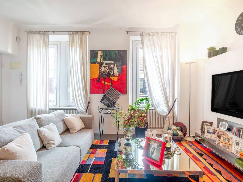 appartamento in vendita a Milano in zona Centro Direzionale