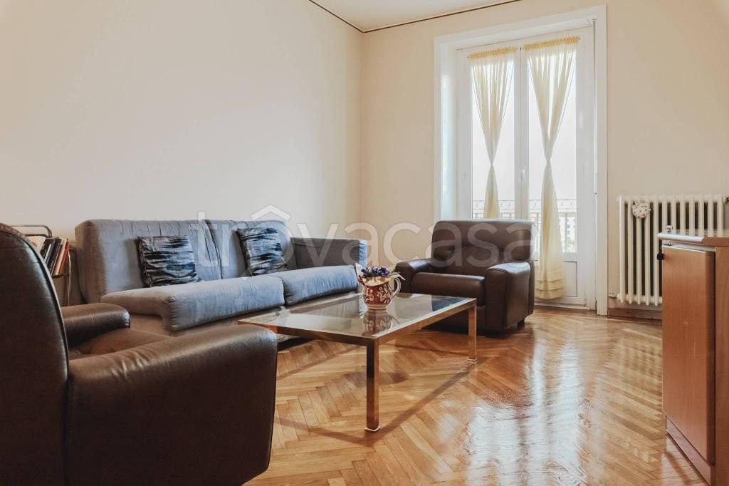 appartamento in vendita a Milano in zona Stazione Centrale