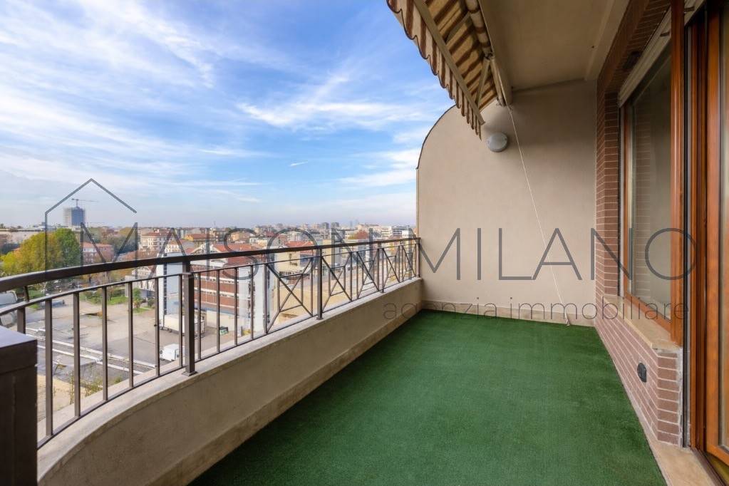 appartamento in vendita a Milano in zona Vigentino