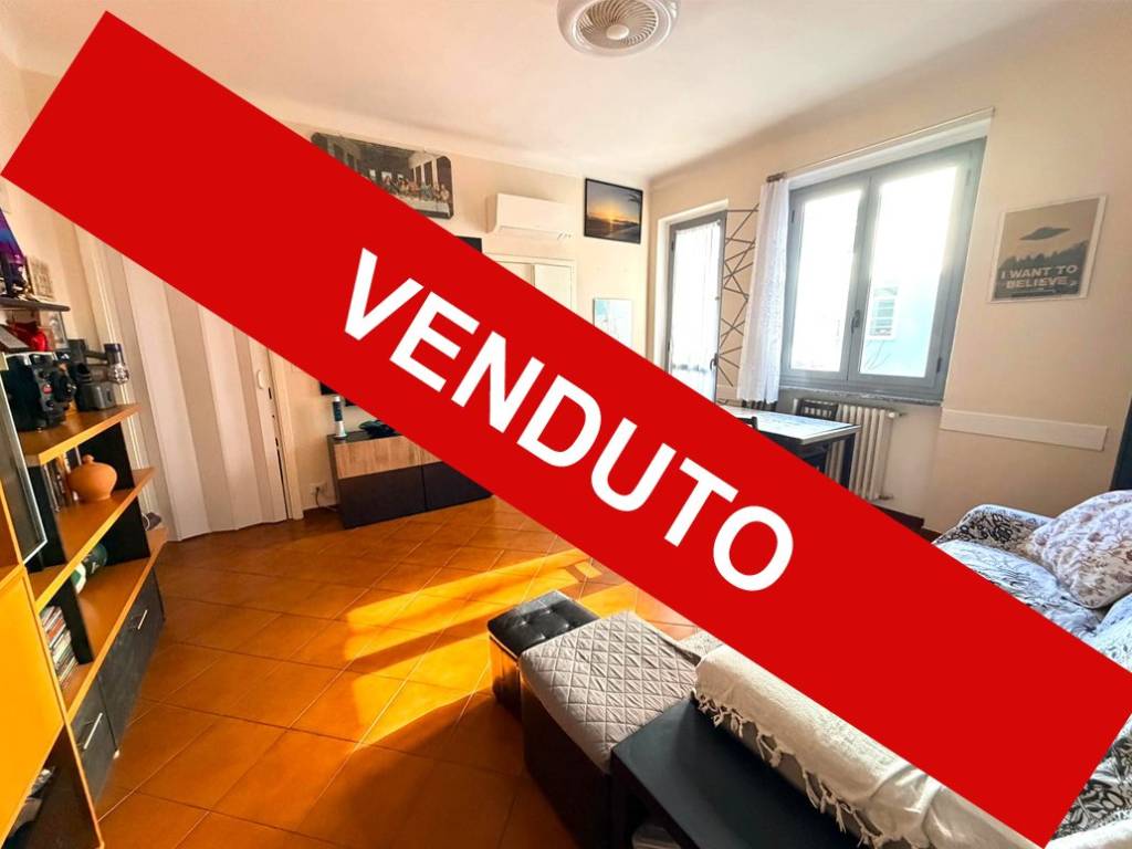 appartamento in vendita a Milano in zona Porta Vittoria