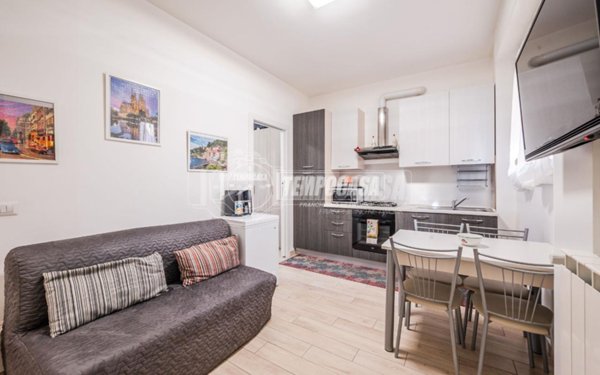 appartamento in vendita a Milano in zona Bocconi