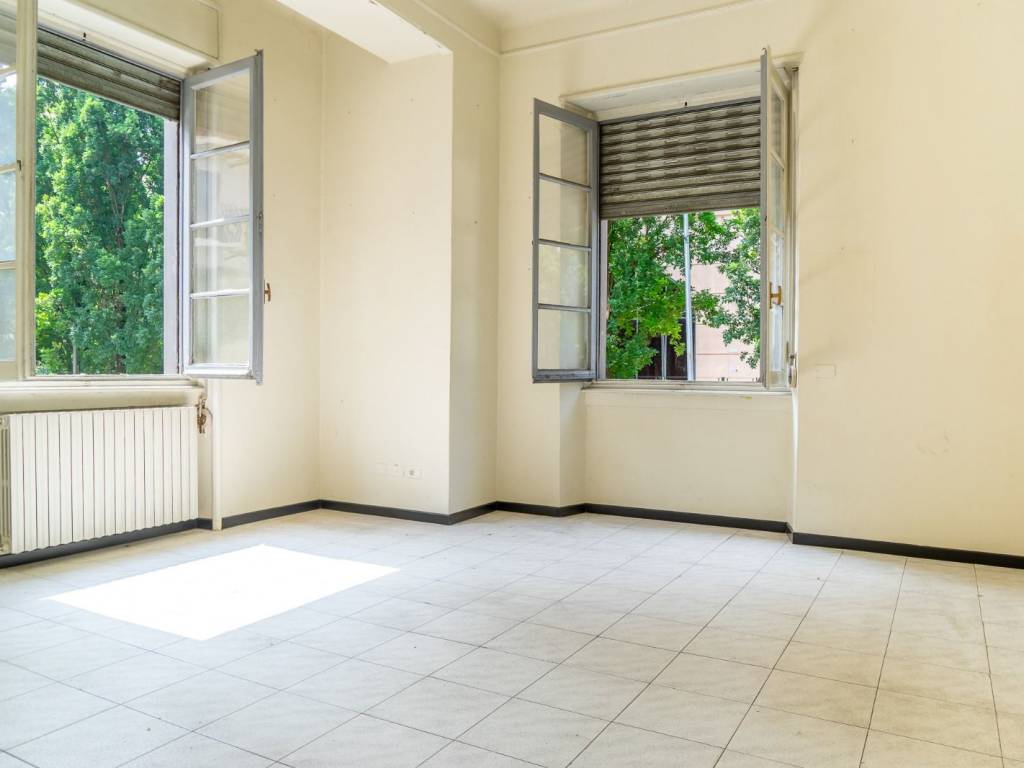 appartamento in vendita a Milano in zona Piazzale Lodi