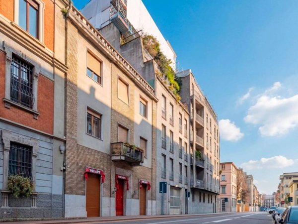 appartamento in vendita a Milano in zona Porta Venezia