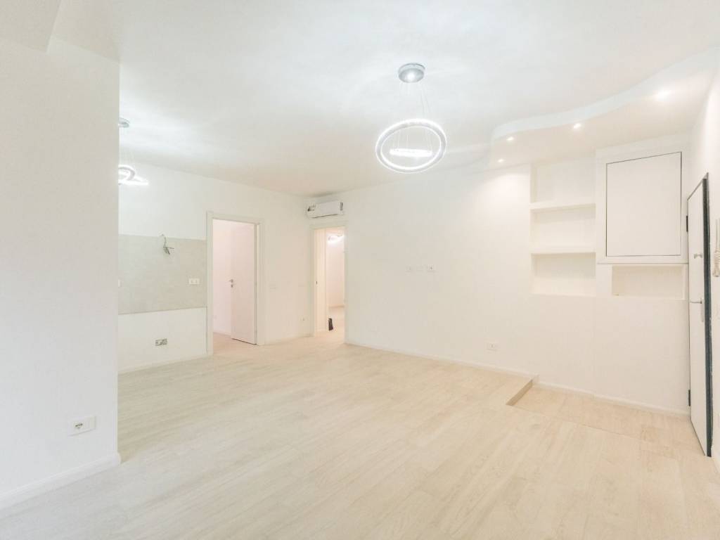 appartamento in vendita a Milano in zona Corvetto