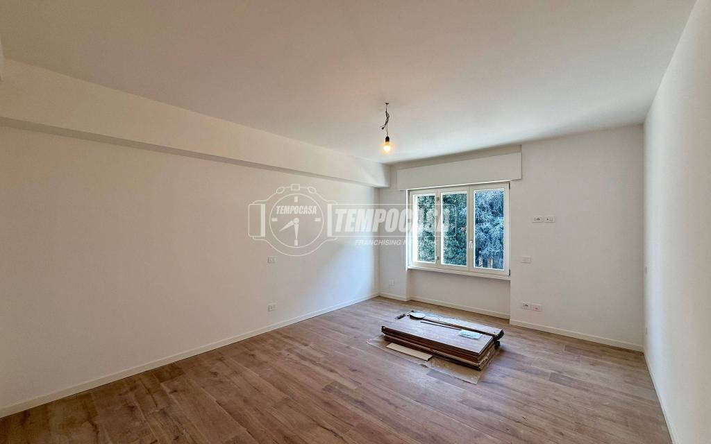 appartamento in vendita a Milano in zona Lambrate