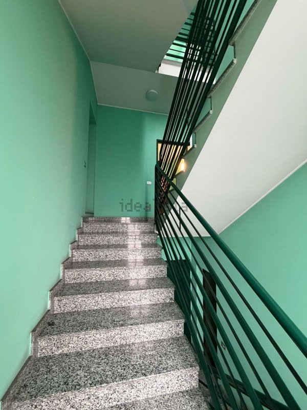 locale di sgombero in vendita a Milano in zona Garegnano