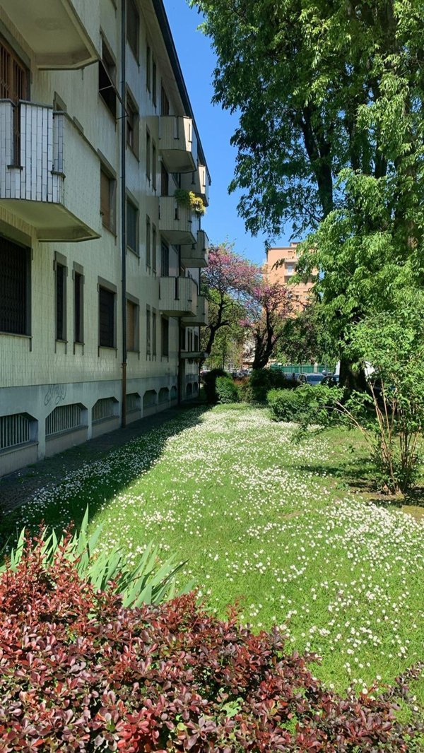 appartamento in vendita a Milano in zona Affori