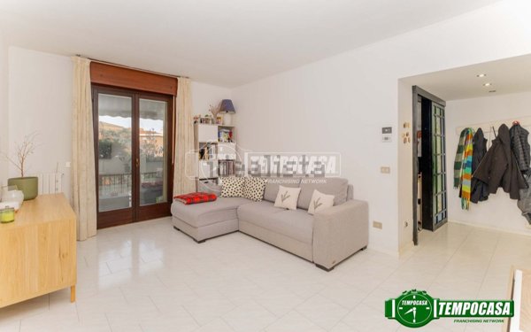 appartamento in vendita a Milano in zona Quarto Cagnino