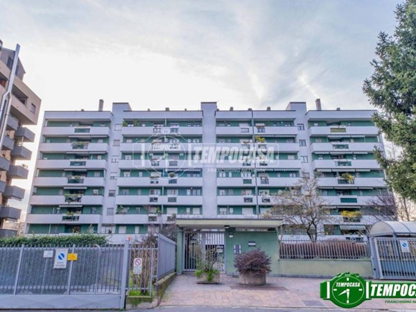 appartamento in vendita a Milano in zona Quarto Cagnino