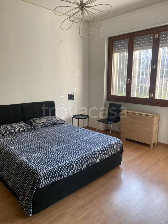 appartamento in vendita a Milano in zona Famagosta