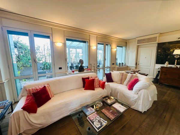 appartamento in vendita a Milano in zona Vigentino