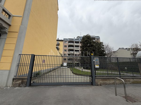 negozio in vendita a Milano