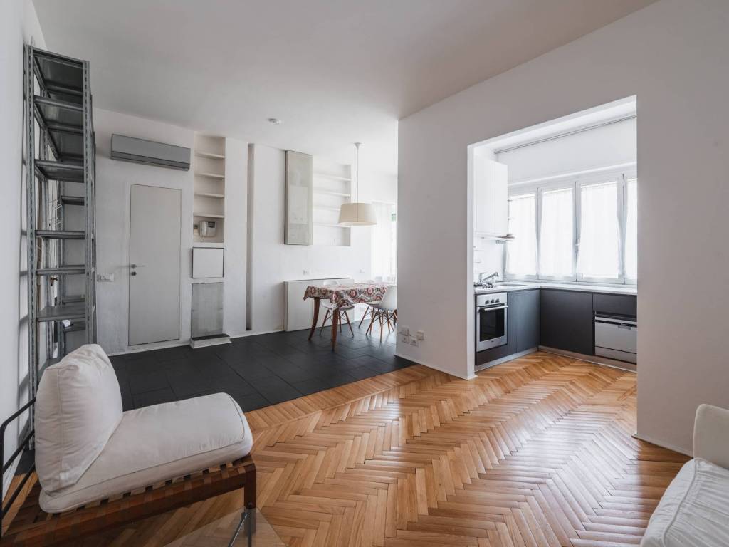 appartamento in vendita a Milano in zona Il Portello
