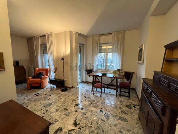appartamento in vendita a Milano in zona Famagosta