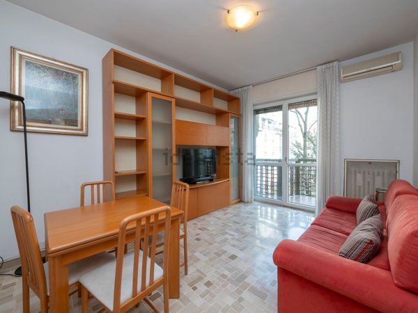 appartamento in vendita a Milano in zona Solari