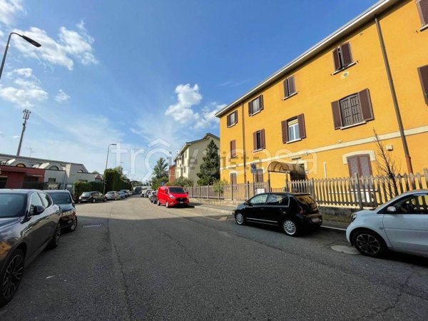appartamento in vendita a Milano in zona Ortica