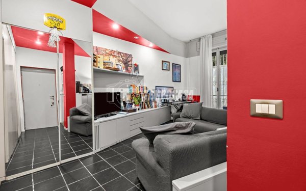 appartamento in vendita a Milano in zona Città Studi