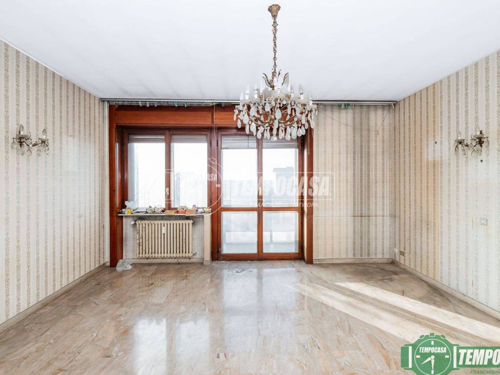 appartamento in vendita a Milano in zona Forlanini
