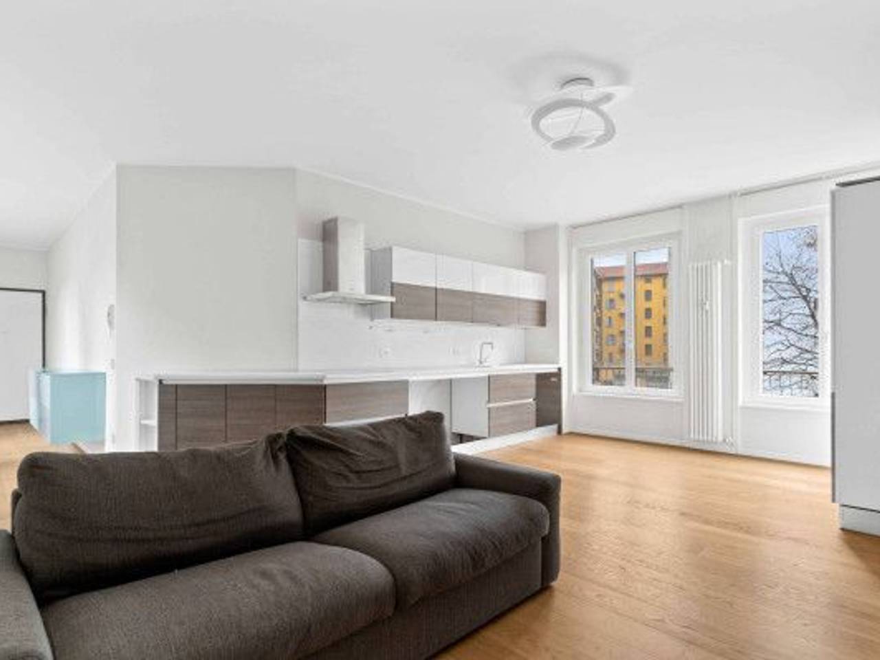 appartamento in vendita a Milano in zona Solari