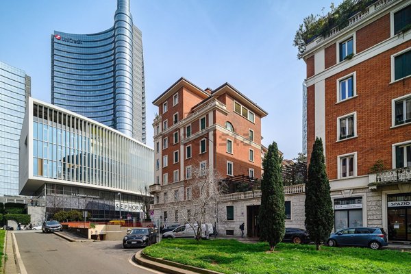 appartamento in vendita a Milano in zona Porta Garibaldi