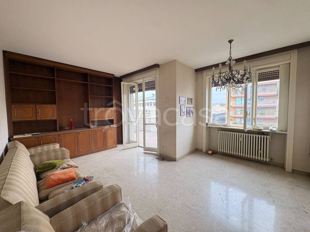 appartamento in vendita a Milano in zona Il Portello