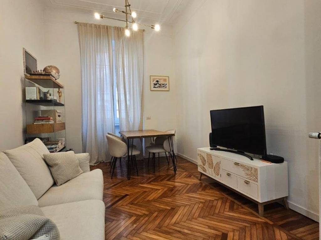 appartamento in vendita a Milano in zona Città Studi