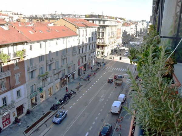 appartamento in vendita a Milano in zona Centro Direzionale