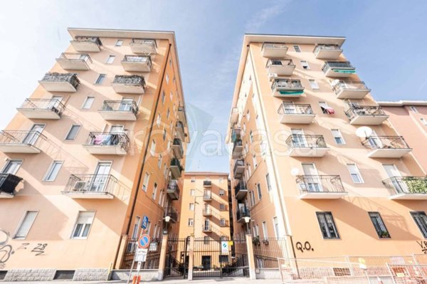 appartamento in vendita a Milano in zona Crescenzago