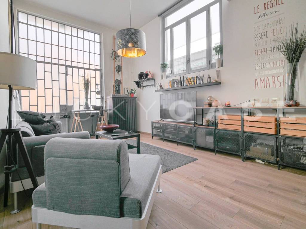 appartamento in vendita a Milano in zona Bovisa