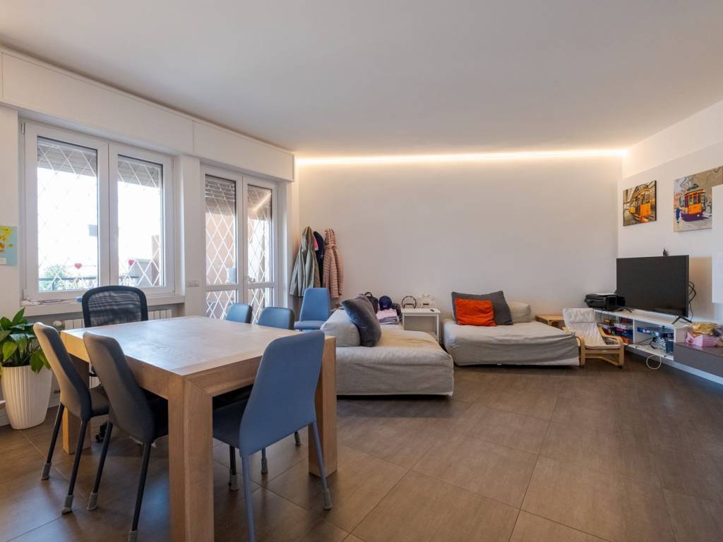 appartamento in vendita a Milano in zona Maggiolina