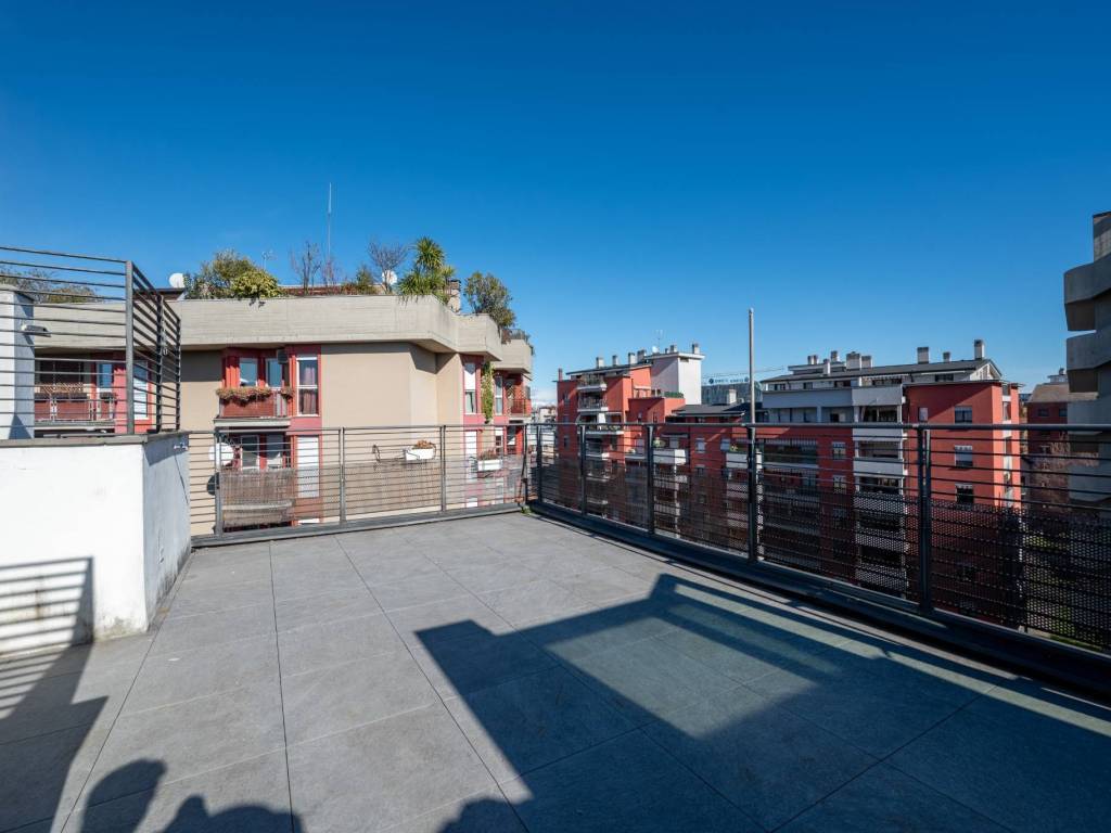 appartamento in vendita a Milano in zona Affori