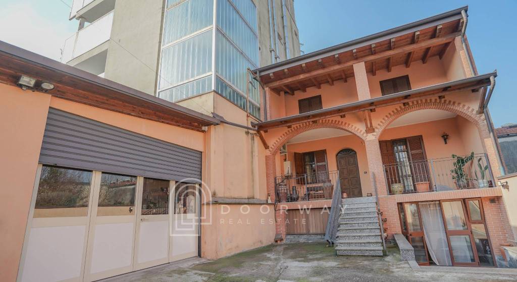 casa indipendente in vendita a Milano in zona Bovisa