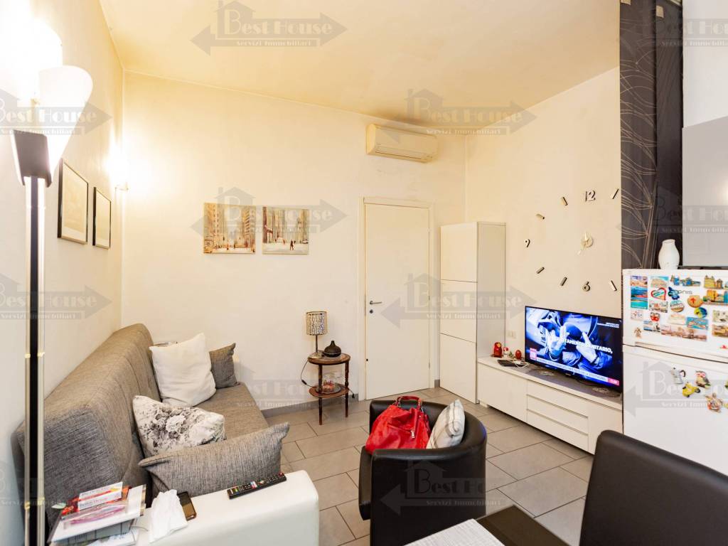 appartamento in vendita a Milano in zona Crescenzago