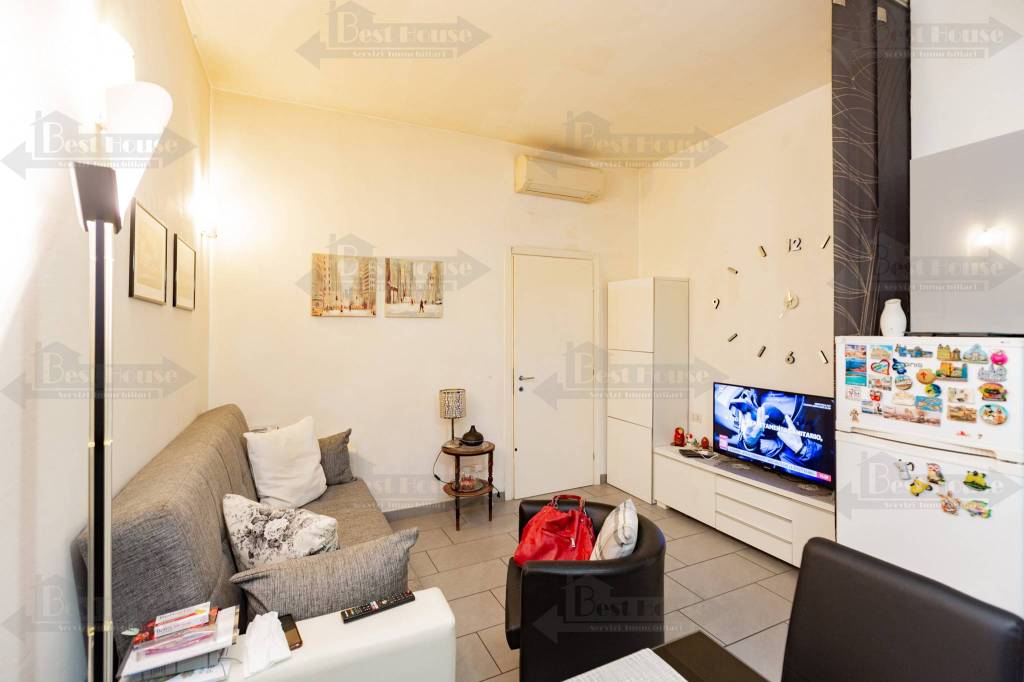 appartamento in vendita a Milano in zona Crescenzago