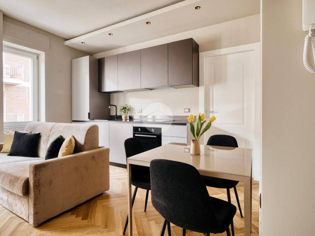 appartamento in vendita a Milano in zona Il Portello