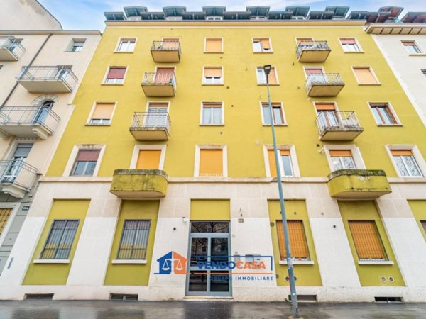 appartamento in vendita a Milano in zona Niguarda