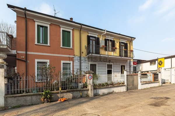 appartamento in vendita a Milano in zona Gallaratese