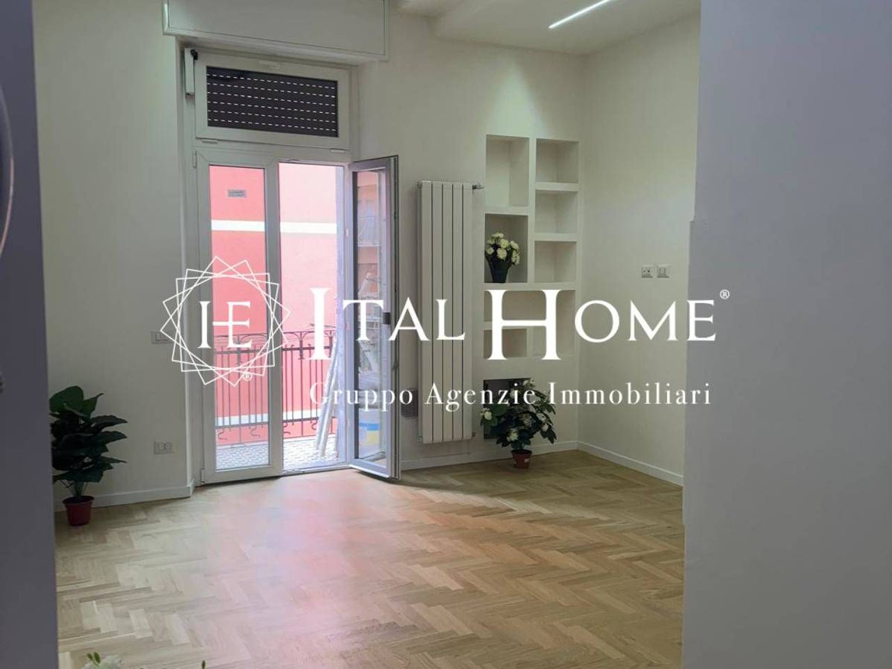 appartamento in vendita a Milano in zona Montalbino