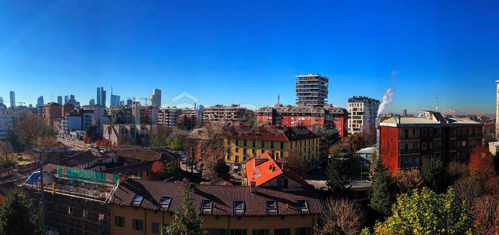 appartamento in vendita a Milano in zona Cascina dei Pomi