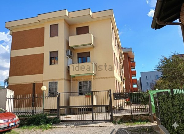 appartamento in vendita a Milano in zona Figino