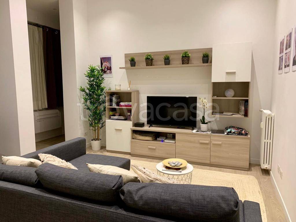 appartamento in vendita a Milano in zona Solari