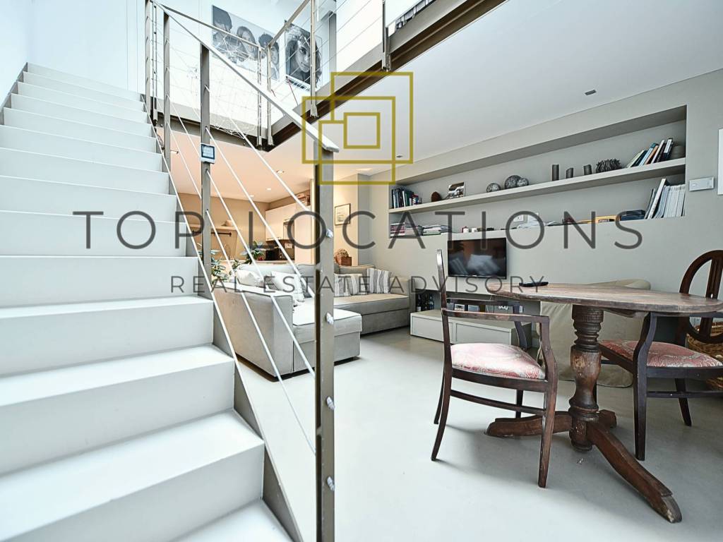 appartamento in vendita a Milano in zona Famagosta