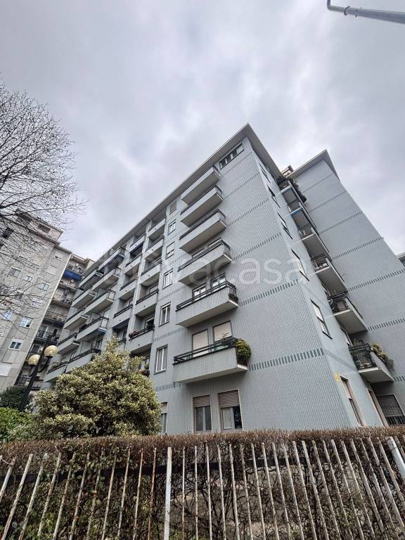 appartamento in vendita a Milano in zona Turro