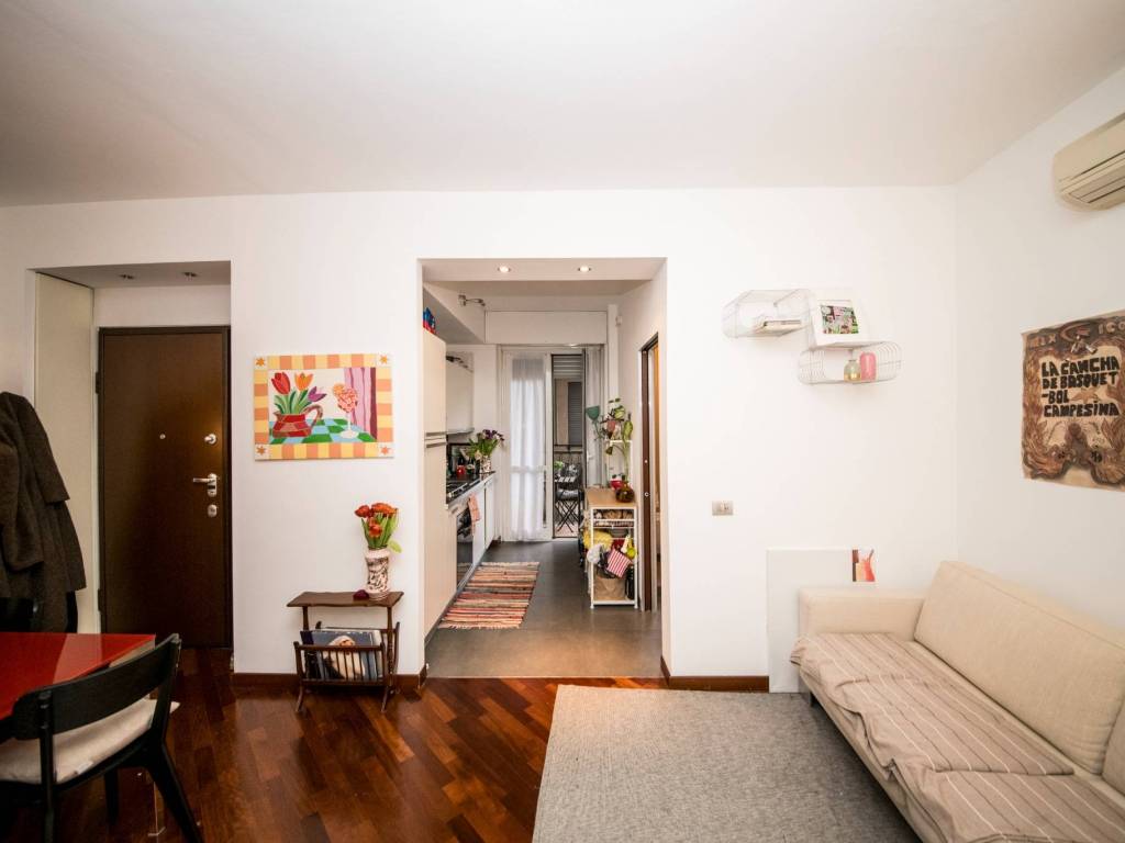 appartamento in vendita a Milano in zona Sempione